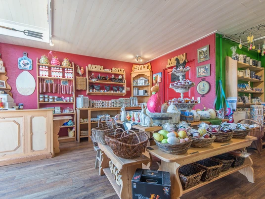 hansenhof-innenansicht-ostern