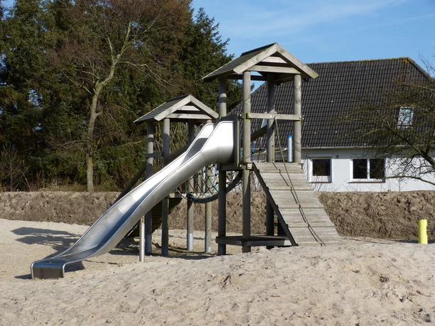 Rutsche auf dem Archsumer Spielplatz
