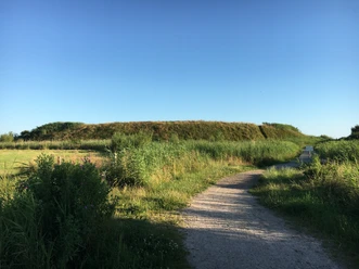 Weg zur Tinnumburg