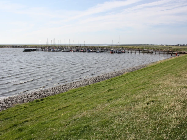 Rantumer Hafen vom Deich aus