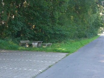 wanderparkplatz-beverstedt-wellen-3-(c)-gemeinde-beverstedt.jpg