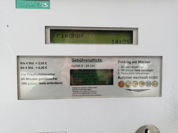 Parkplatz Friedhof_Kofel 1.jpg