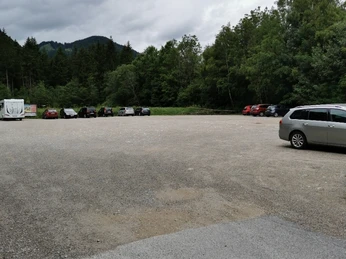 Parkplatz Friedhof_Kofel 2.jpg