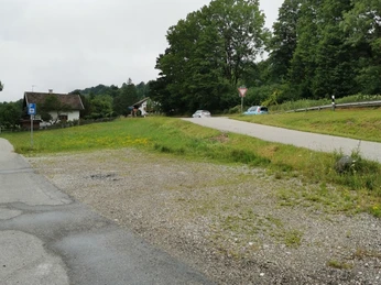 Parkplatz Staatsstraße 1.jpg