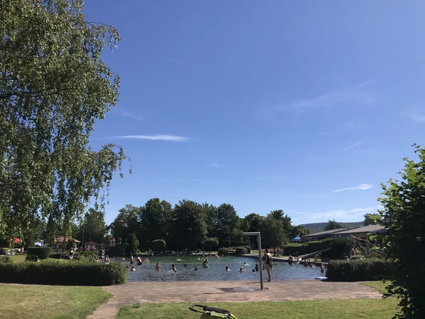 Naturerlebnisbad Lauenstein 2.jpg