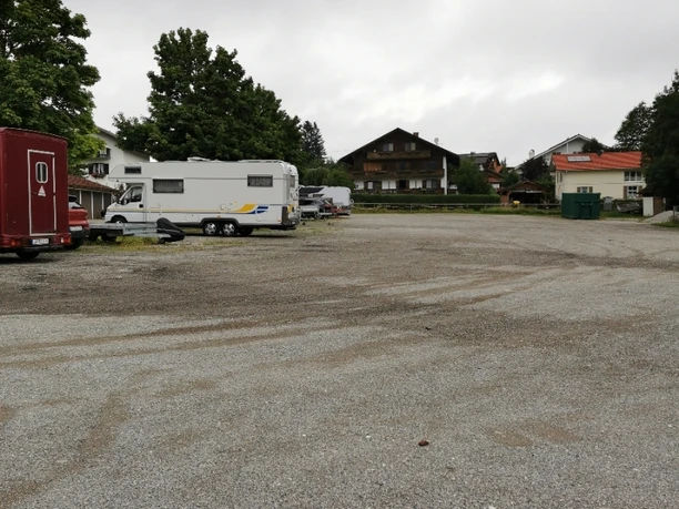 Parkplatz Wertstoffhof 1.jpg