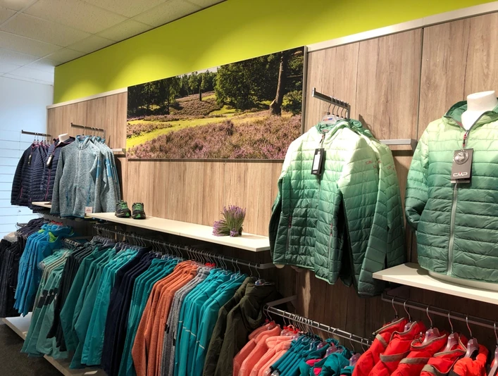 outdoor-kleidung-wandern