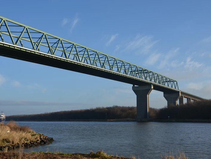 Hochbrücke Brunsbüttel