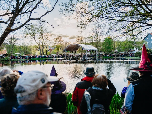 Walpurgisveranstaltung rund um den Kurparkteich