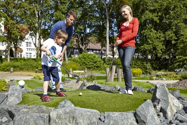 Minigolf im Adventure Park