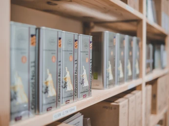 Olivenöle im Hofladen von arteFakt in Wilstedt Olivenöle im Hofladen von arteFakt in Wilstedt