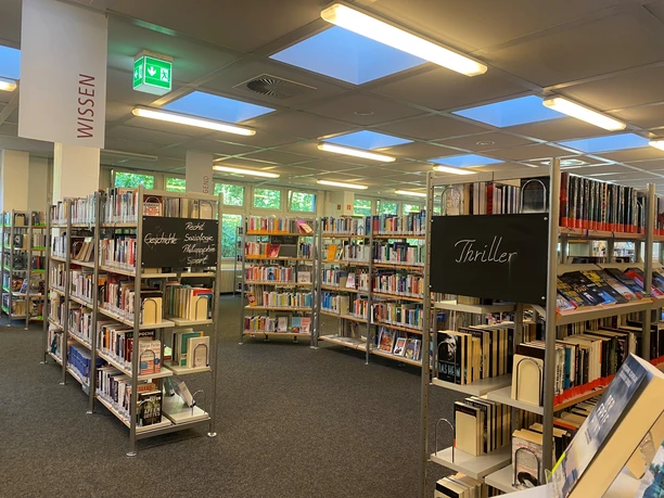 Stadtbücherei 2.jpg