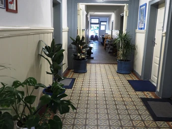 Flur Restaurant Santorini.JPG