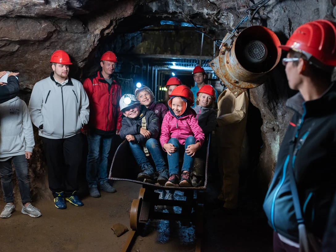 Führung im Besucherbergwerk "19-Lachter-Stollen"
