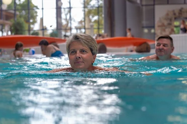 Schwimmen in der Kyffhäuser Therme