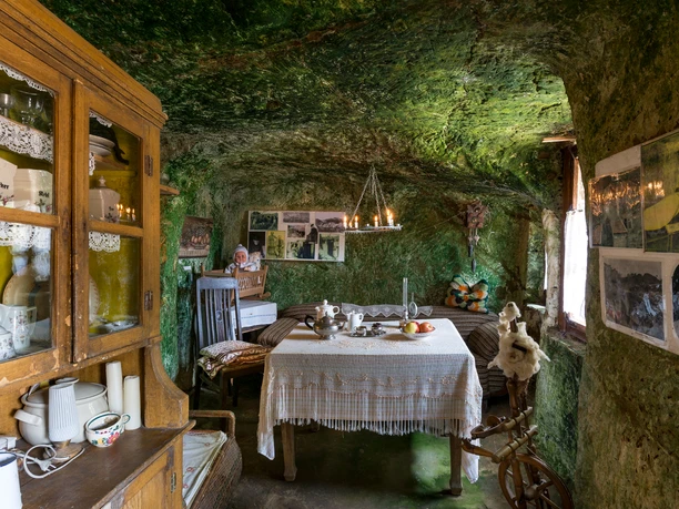 halberstadt-hoehlenwohnungen-langenstein-innenansicht