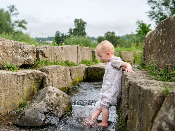 Wasserspielplatz Efze Wiesen