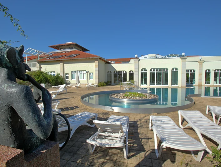 Außen-Schwimmbad Teufelsbad Fachklinik Blankenburg