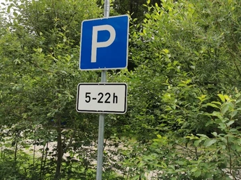 PP Halbammer Schild.jpg