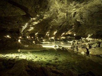 Großer Dom in der Schauhöhle Heimkehle