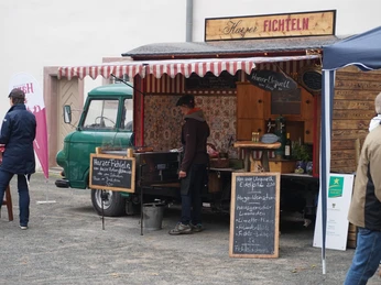 Harzer Fichteln auf dem Typisch Harz-Markt Harzgerode