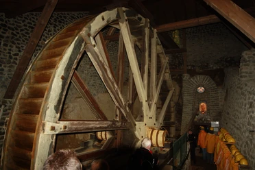 Wasserrad im Bergwerkmuseum Grube Glasebach Straßberg
