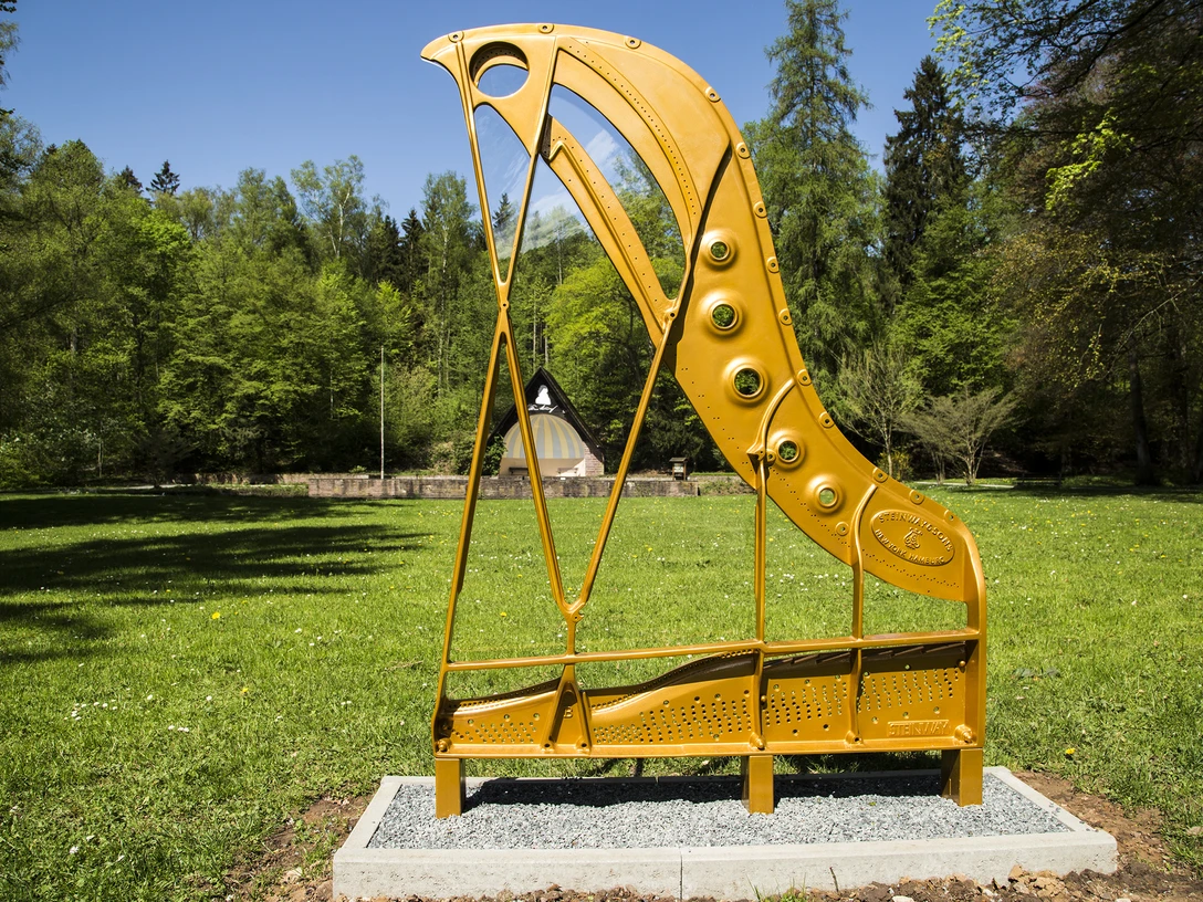 Steinway-Trail-Steinway-Park