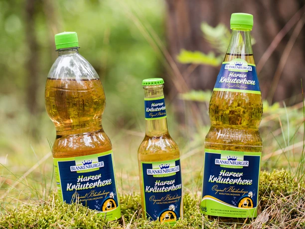 Harzer Kräuterhexe (Kräuterlimonade) im Wald