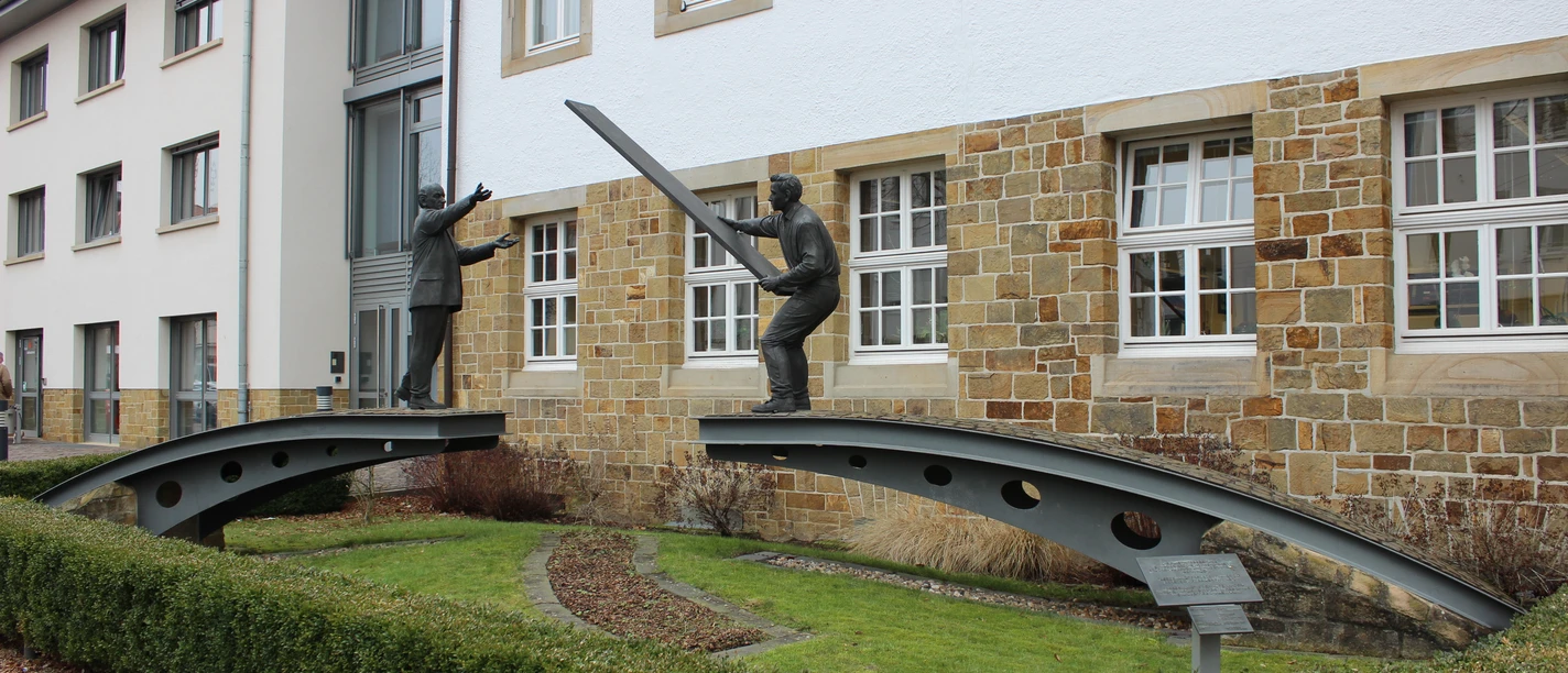 Denkmal Begegnung Denkmal Begegnung