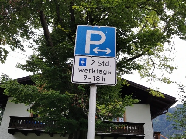 Parkplatz Tiroler Gasse 1.png