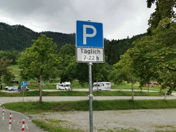 Parkplatz Kolbensesselbahn 2.png