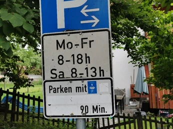 Parkplatz St. Martin, P4 1.png