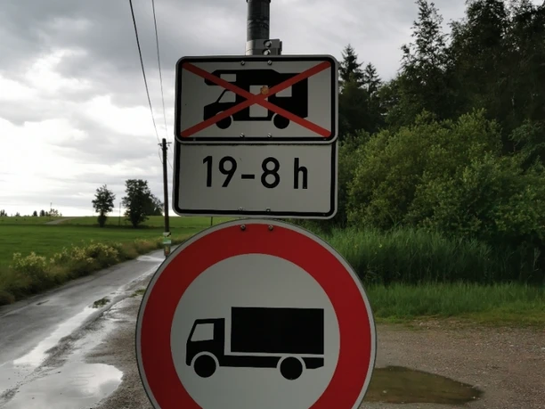 Parkplatz Schleifmühlweg 1.png