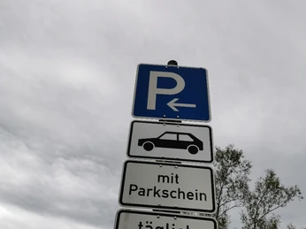 Parkplatz Kirmensauerstraße Kurgebiet 2.png