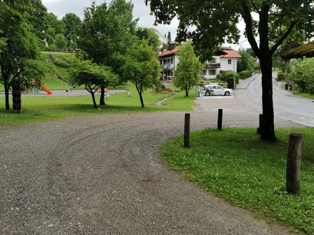 Parkplatz am Panoramaweg 1.png