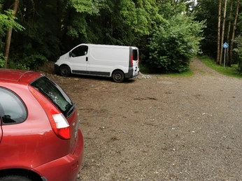 Parkplatz am Panoramaweg 2.png