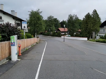 Parkplatz Hörnle Schwebebahn 3.png