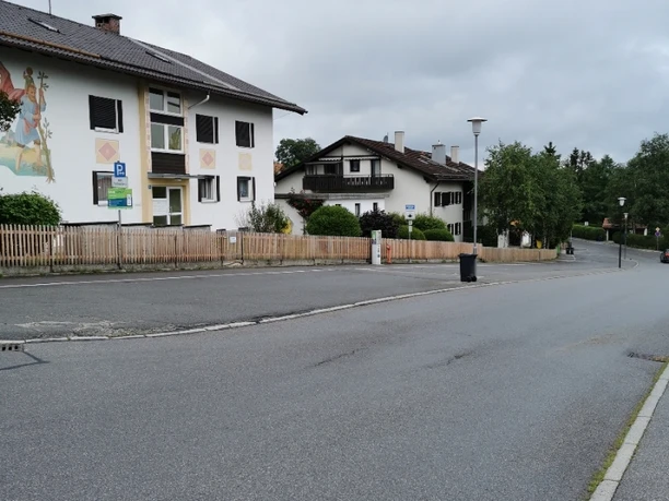 Parkplatz Hörnle Schwebebahn 4.png
