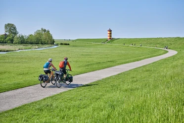 Radweg zum Pilsumer Leuchtturm