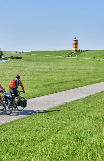 Radweg zum Pilsumer Leuchtturm