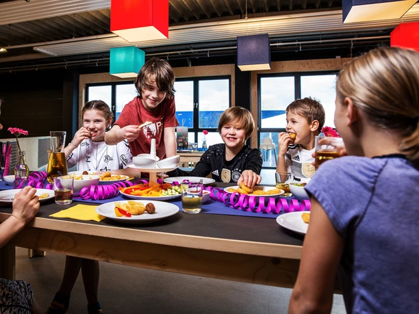 Der etwas andere Kindergeburtstag in der Trampolinhalle UpSprung