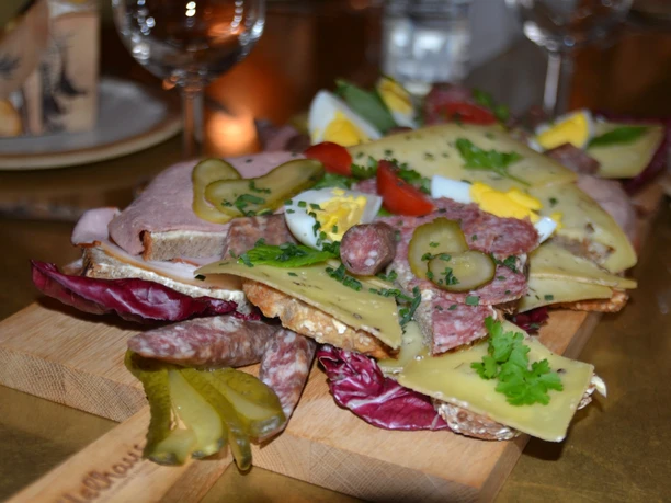 Brotzeit im Rodelhaus Braunlage