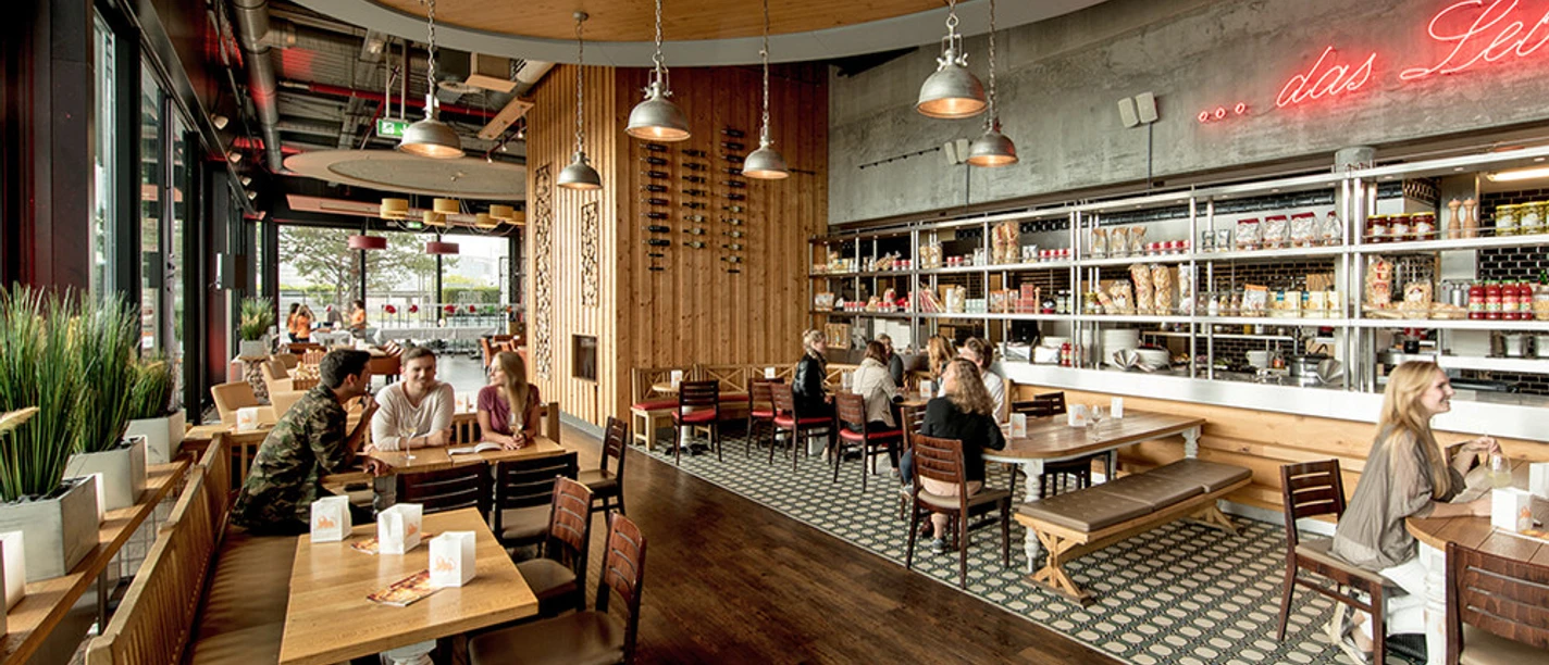 ALEX Frankfurt Skyline Plaza Rooftop