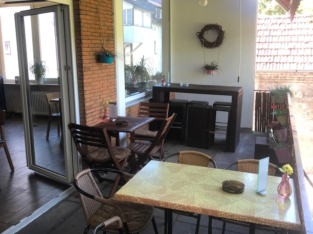Bar Restaurant Zentrale - Terrasse
