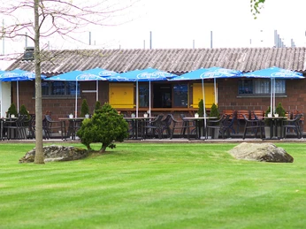 Seebad Horw Restaurant Blick auf die SelbstbedienungsthekeView of the self-service counterVue sur le comptoir du self-service