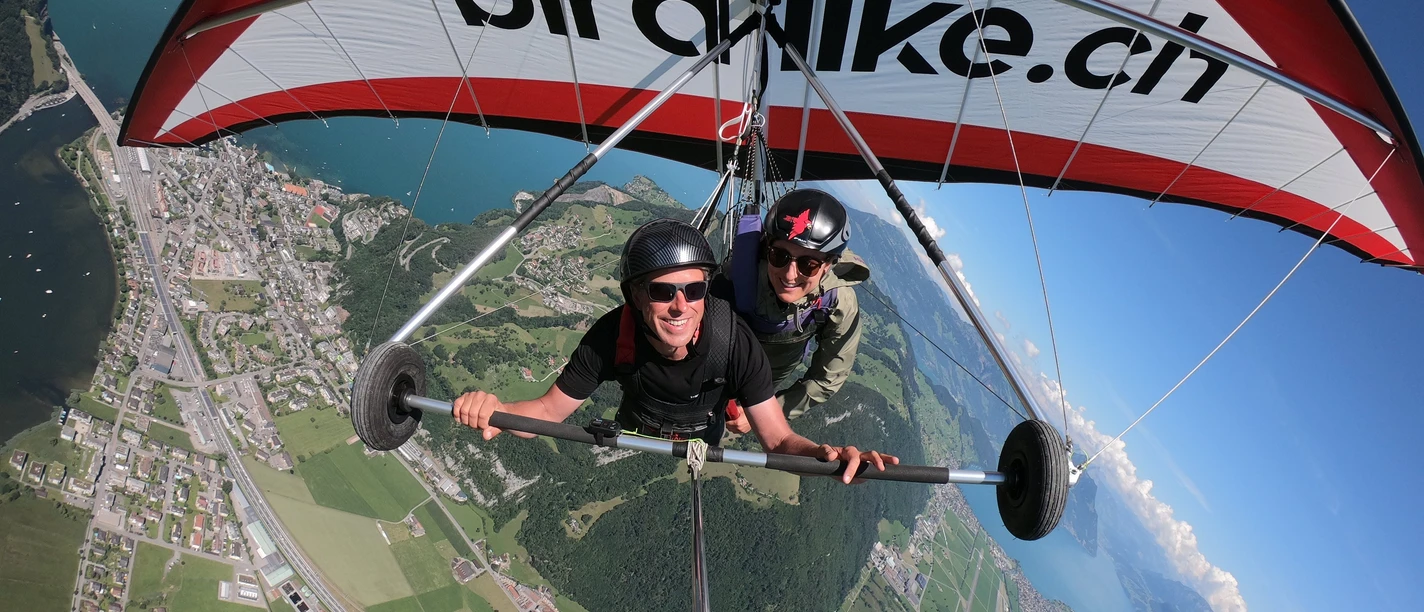 birdlike hang gliding Nidwald Image du birdlike hang gliding