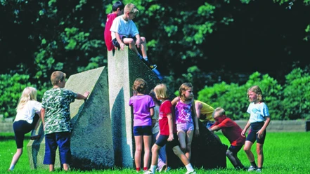 Skulptur "Ungleiches Paar"