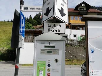 PP Ehemalige Tankstelle Automat.jpg