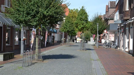 Fußgängerzone in der Innenstadt von Zeven Fußgängerzone in der Innenstadt von Zeven