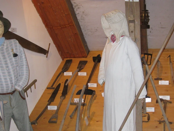 Handwerkszeug im Heimatmuseum Steinfeld Handwerkszeug im Heimatmuseum Steinfeld